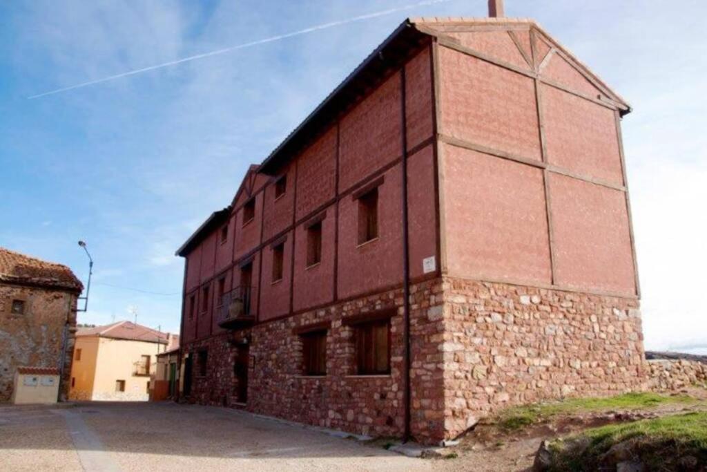 Tres Navíos en el Mar Casa Rural de 10 habitaciones con baño individual precios web Montejo de Tiermes Exterior foto