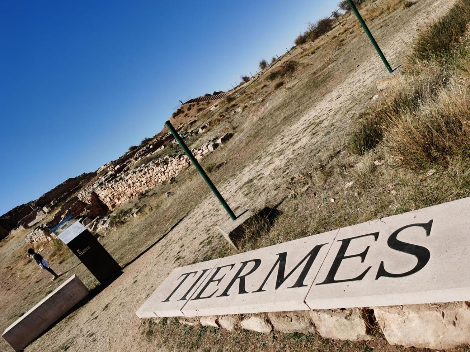 Tres Navíos en el Mar Casa Rural de 10 habitaciones con baño individual precios web Montejo de Tiermes Exterior foto