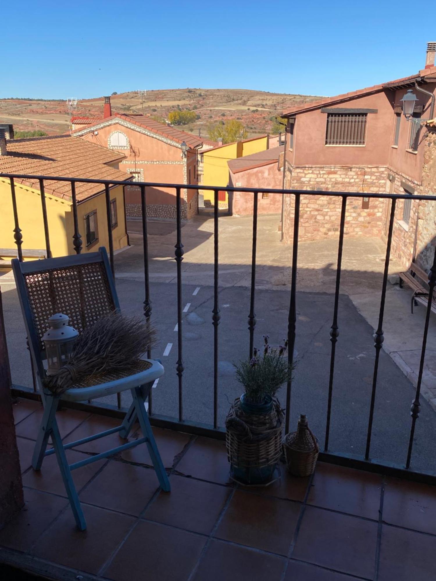 Tres Navíos en el Mar Casa Rural de 10 habitaciones con baño individual precios web Montejo de Tiermes Exterior foto