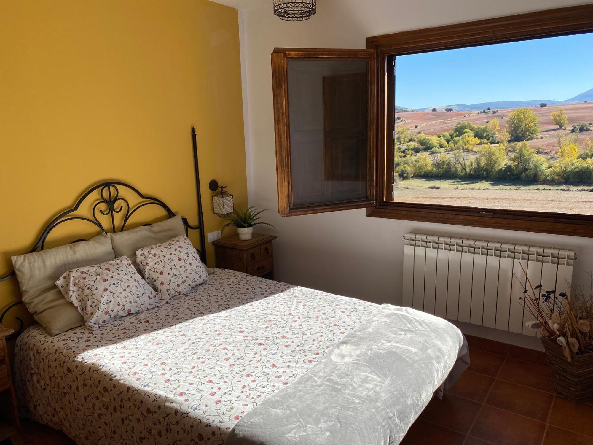 Tres Navíos en el Mar Casa Rural de 10 habitaciones con baño individual precios web Montejo de Tiermes Exterior foto
